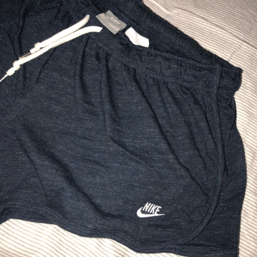 XL Navy Nike Short